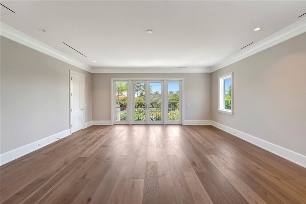 330 N Blue Wave Lane, Vero Beach, FL 32963 Photo