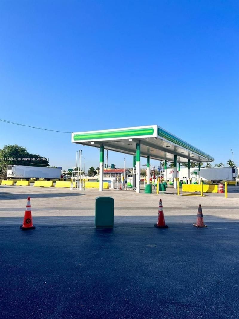 9101 W Okeechobee Rd, Unit 206A, Hialeah Gardens, FL 33016 Photo