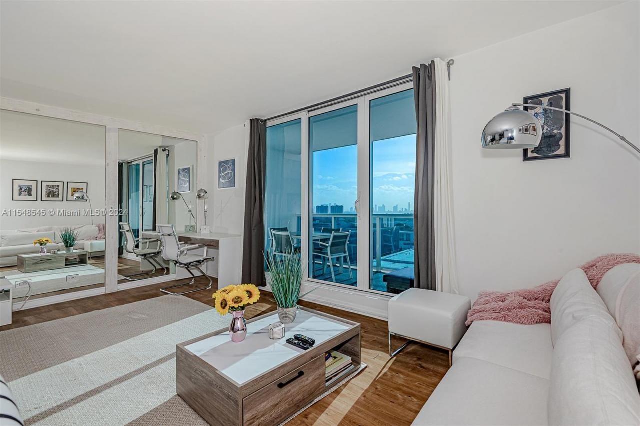 2301 Collins Ave, Unit 1230, Miami Beach, FL 33139 Photo