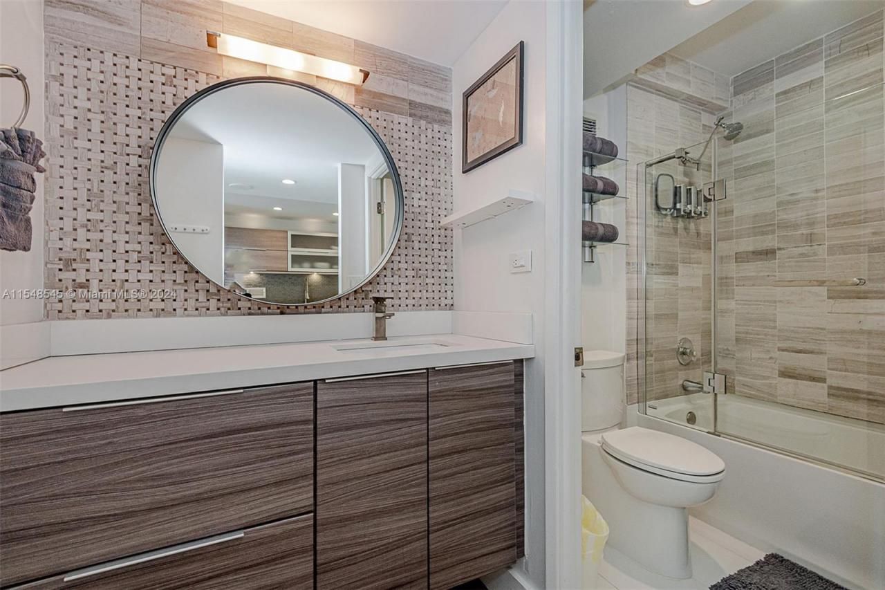 2301 Collins Ave, Unit 1230, Miami Beach, FL 33139 Photo