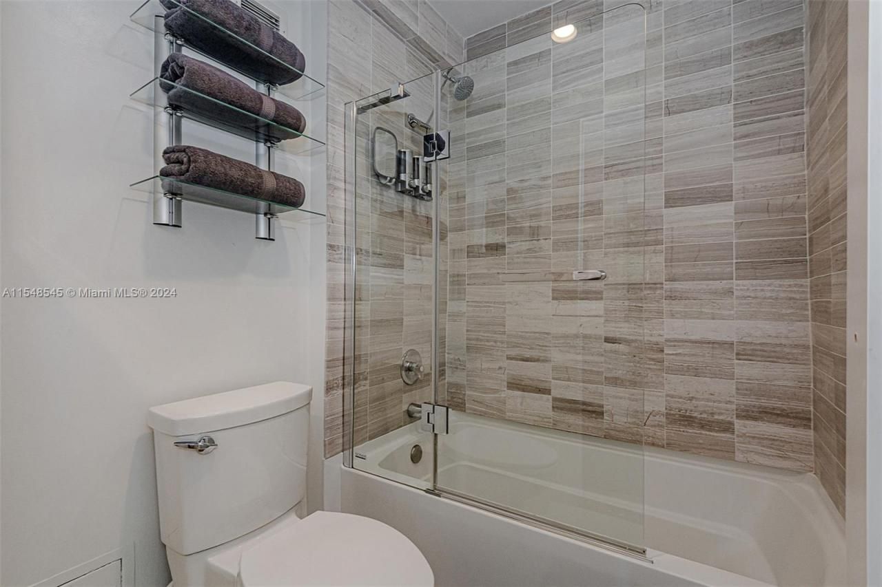 2301 Collins Ave, Unit 1230, Miami Beach, FL 33139 Photo