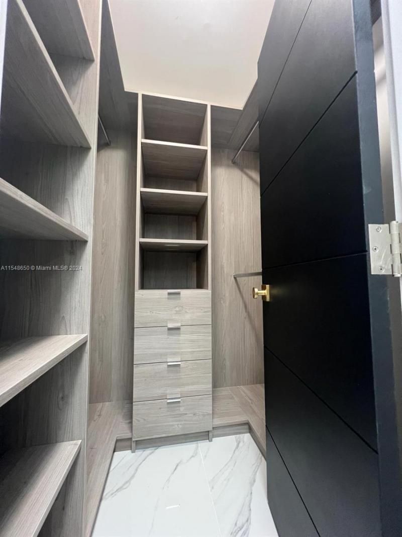 1301 NE Miami Gardens Dr, Unit 1101W, Miami, FL 33179 Photo