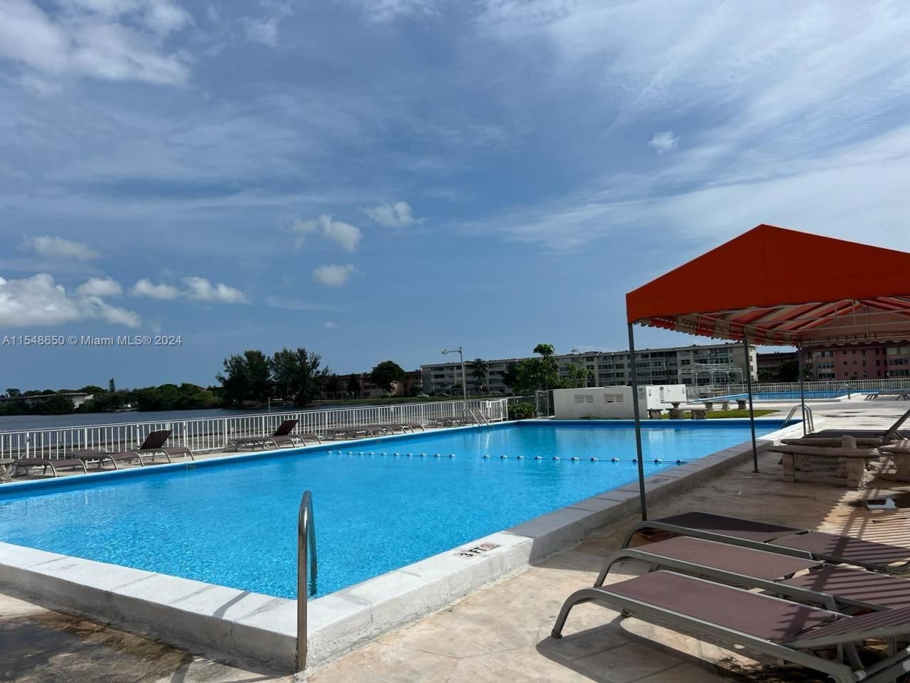 1301 NE Miami Gardens Dr, Unit 1101W, Miami, FL 33179 Photo