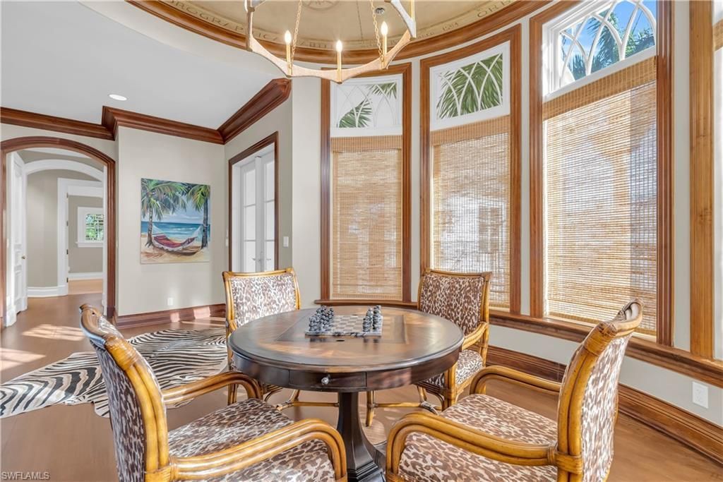 40 5th Ave S, Naples, FL 34102 Photo