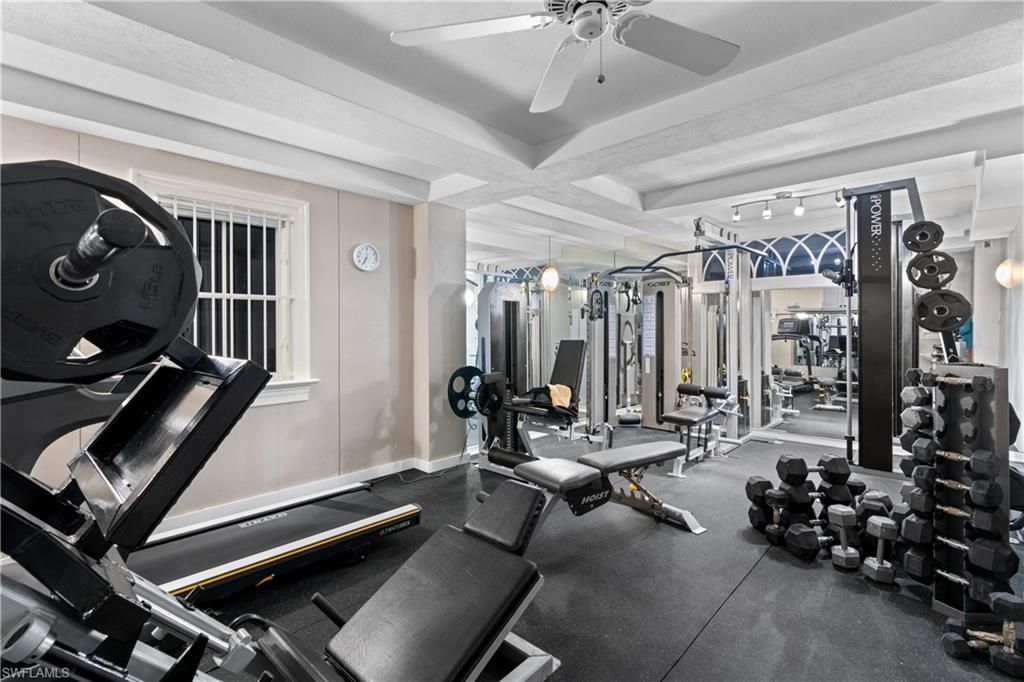 40 5th Ave S, Naples, FL 34102 Photo