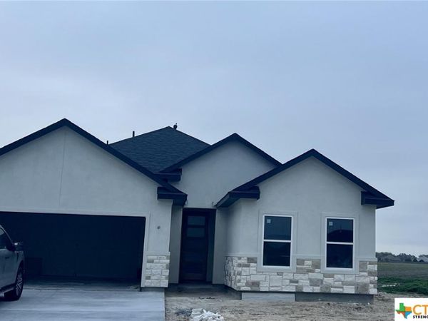 115 W St. Francois Avenue, Port Lavaca, TX 77979