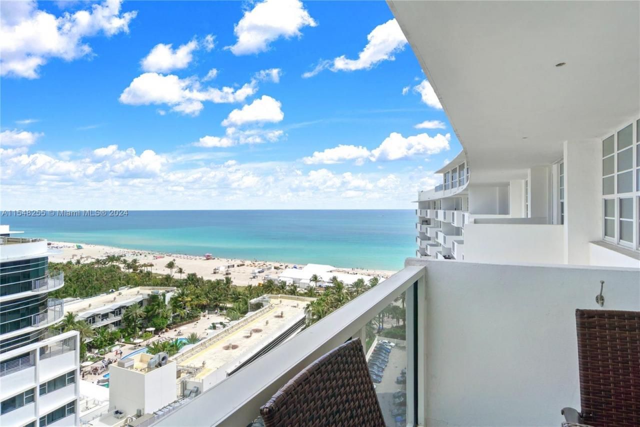 100 Lincoln Rd, Unit 1602, Miami Beach, FL 33139 Photo