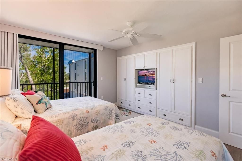 1191 Middle Gulf Dr, Unit #4A, Sanibel, FL 33957 Photo