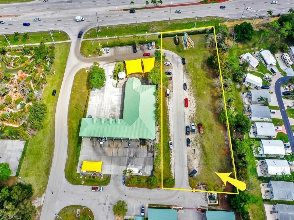 Tamiami Trl S, Bonita Springs, FL 34134 Photo