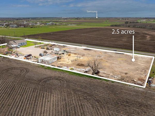 1151 County Road 394, Hutto, TX 78634