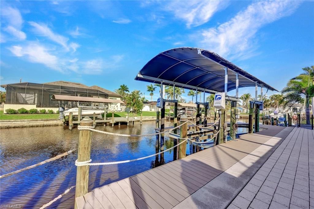 5610 De Soto Ct, Cape Coral, FL 33904 Photo
