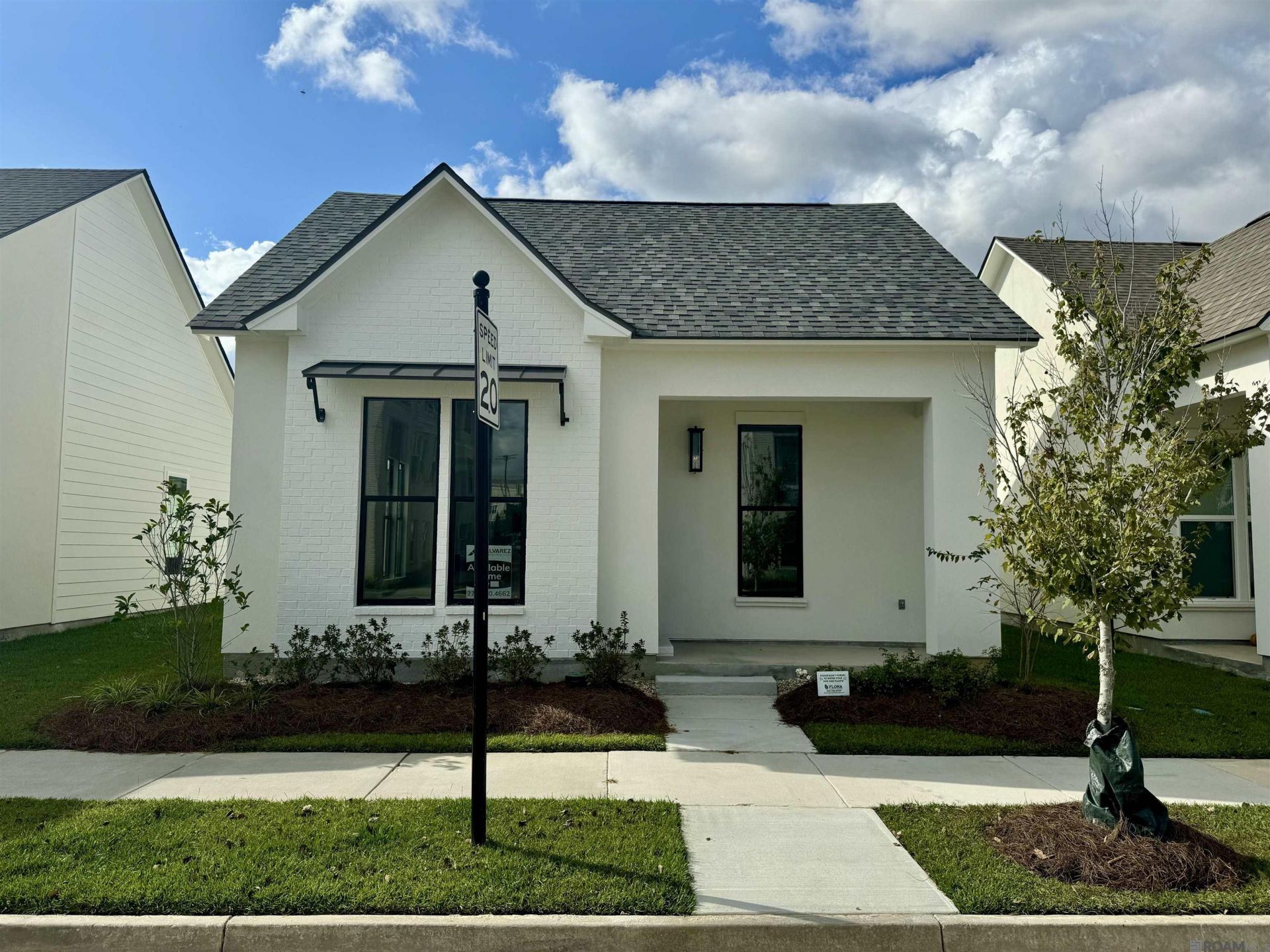 9986 Couret Dr, Baton Rouge, LA 70818 Main Photo