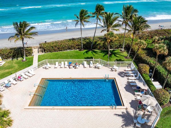 500 Ocean Drive, Unit W-2b, Juno Beach, FL 33408