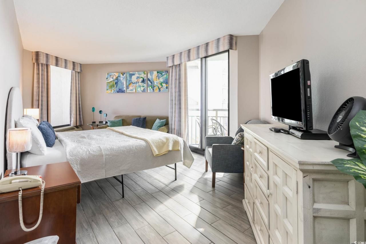 2710 N Ocean Blvd. Photo 9