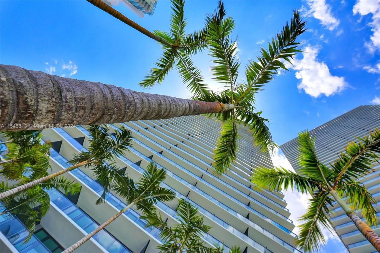 480 NE 31st St, Unit 2202, Miami, FL 33137 Photo