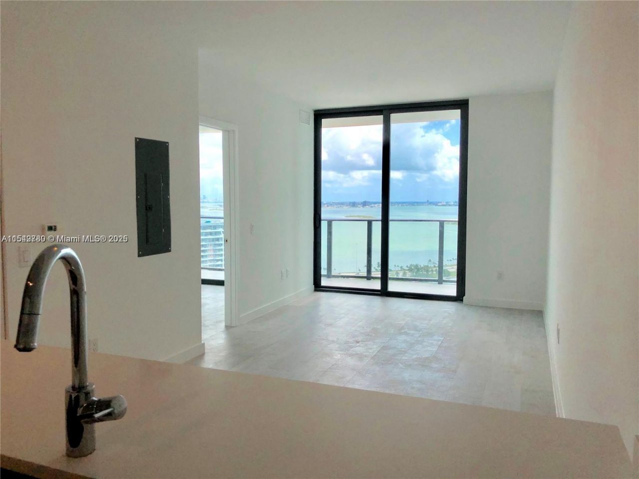 501 NE 31st St, Unit 3004, Miami, FL 33137 Photo