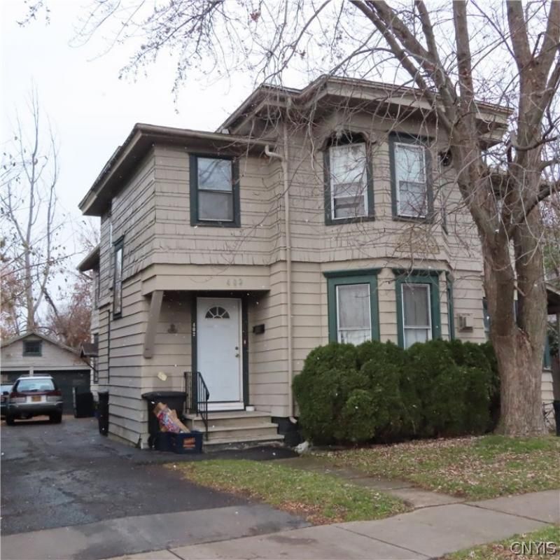 402 W Yates Street, East Syracuse, NY 13057 Main Photo