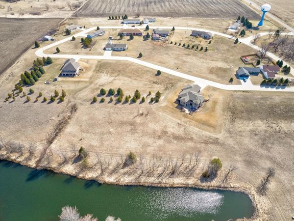 1669 365th Avenue, Estherville, IA 51334