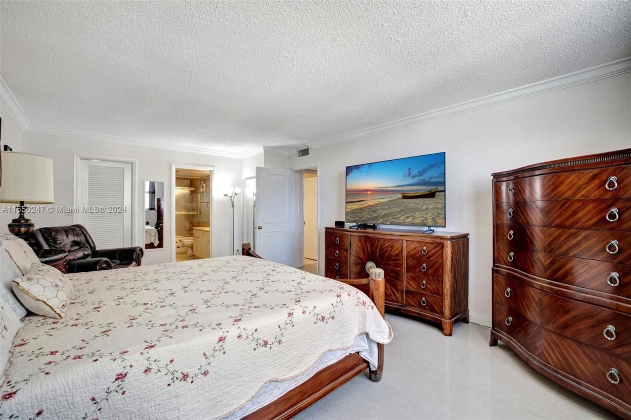 1601 S Ocean Dr, Unit 501, Hollywood, FL 33019 Photo