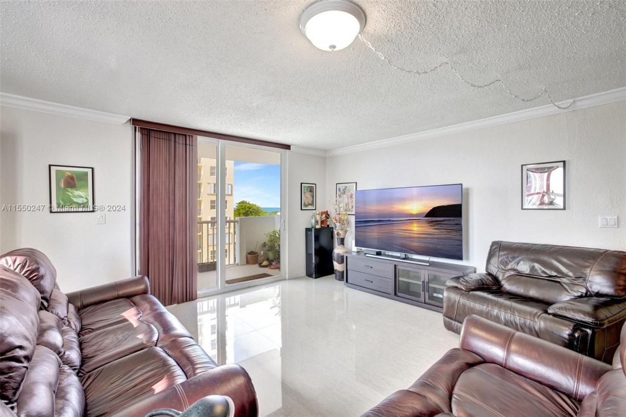 1601 S Ocean Dr, Unit 501, Hollywood, FL 33019 Photo