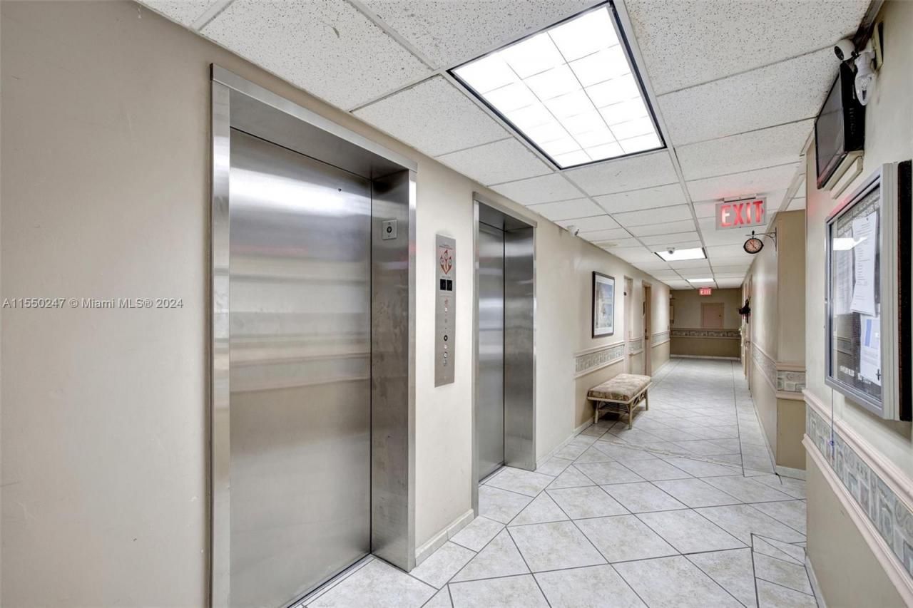 1601 S Ocean Dr, Unit 501, Hollywood, FL 33019 Photo