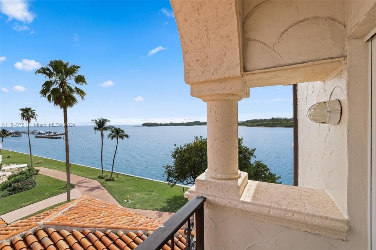 2442 Fisher Island Dr, Unit 5402, Miami Beach, FL 33109 Photo