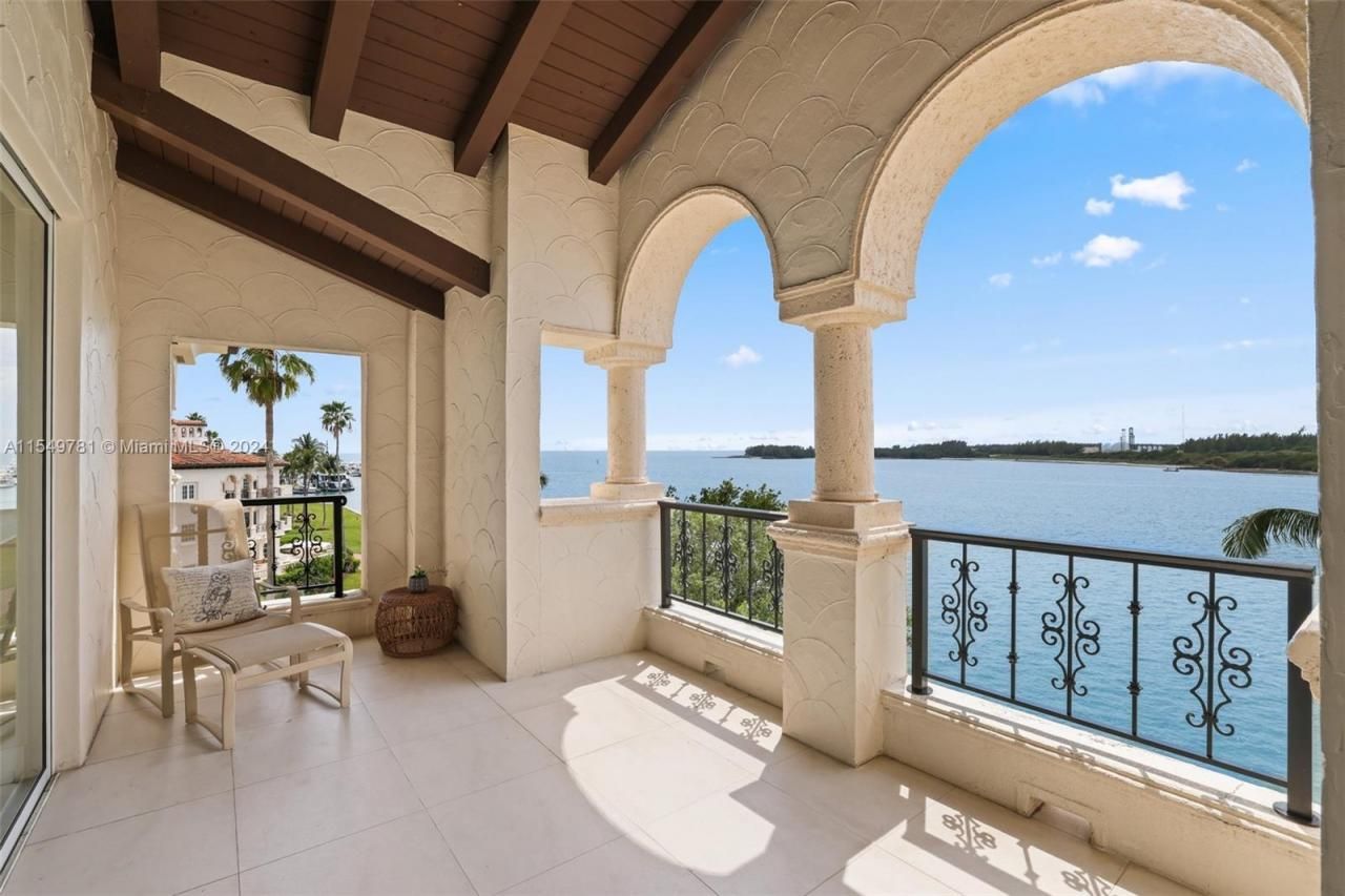 2442 Fisher Island Dr, Unit 5402, Miami Beach, FL 33109 Photo