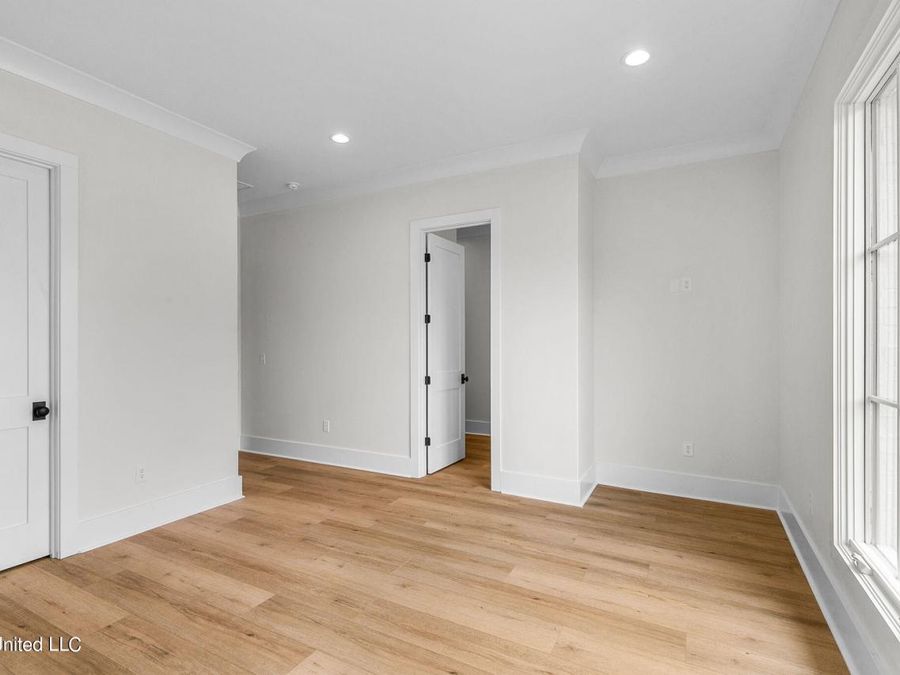 Property Image 101