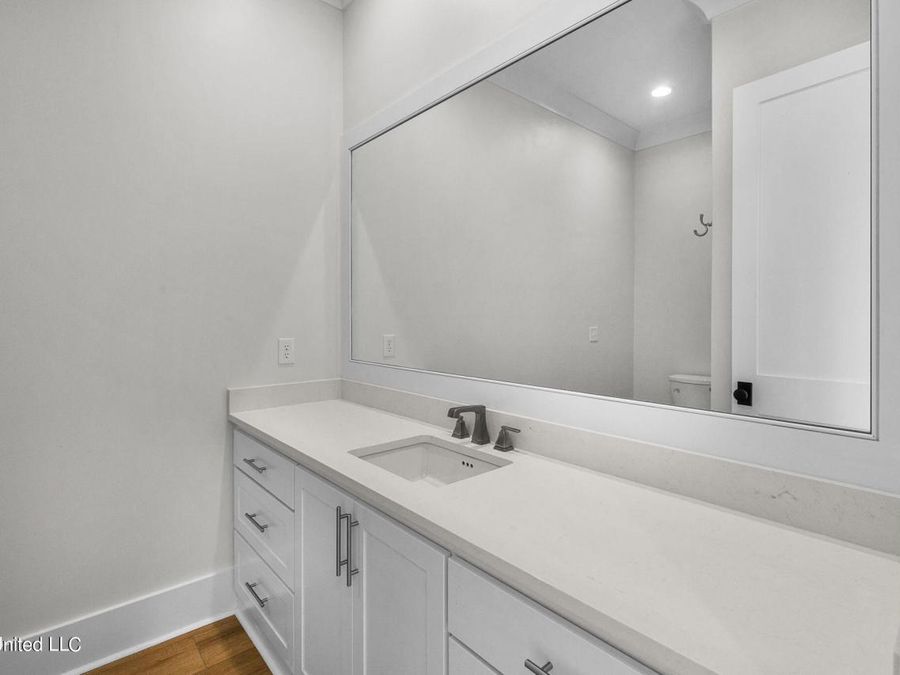 Property Image 102