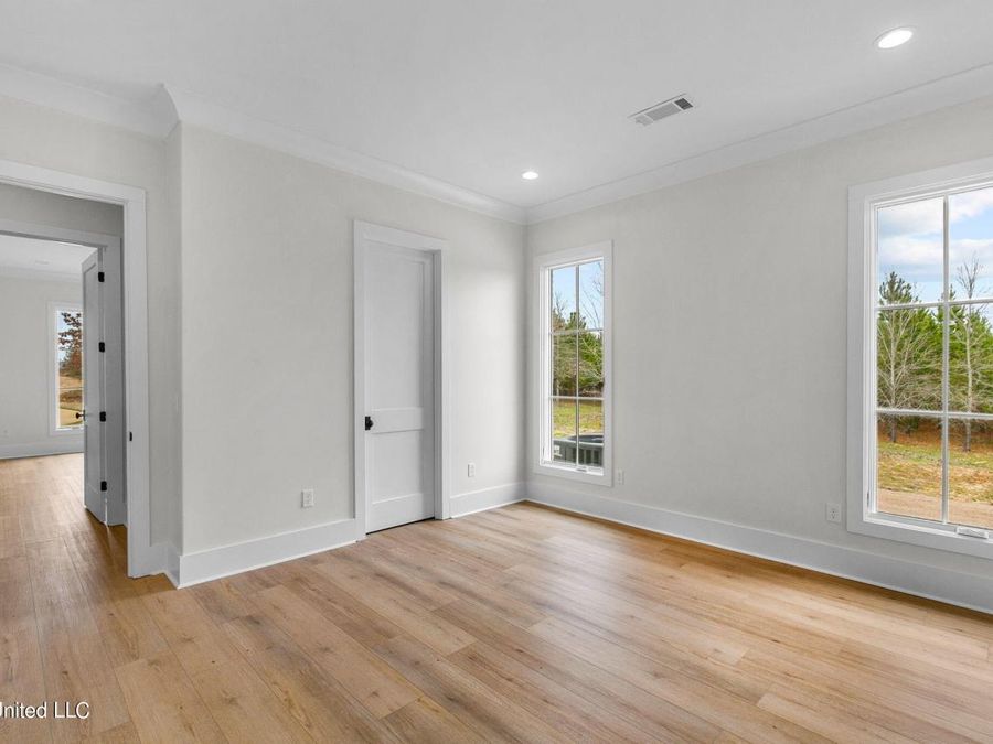 Property Image 104