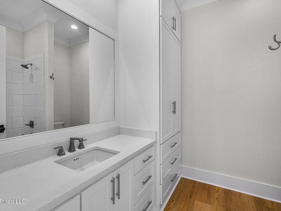Property Image 105
