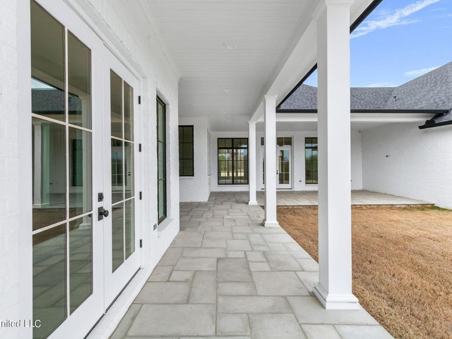 Property Image 112