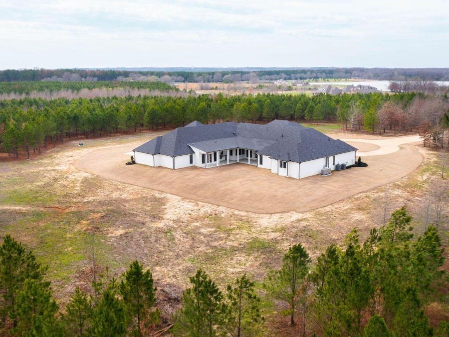 Property Image 130