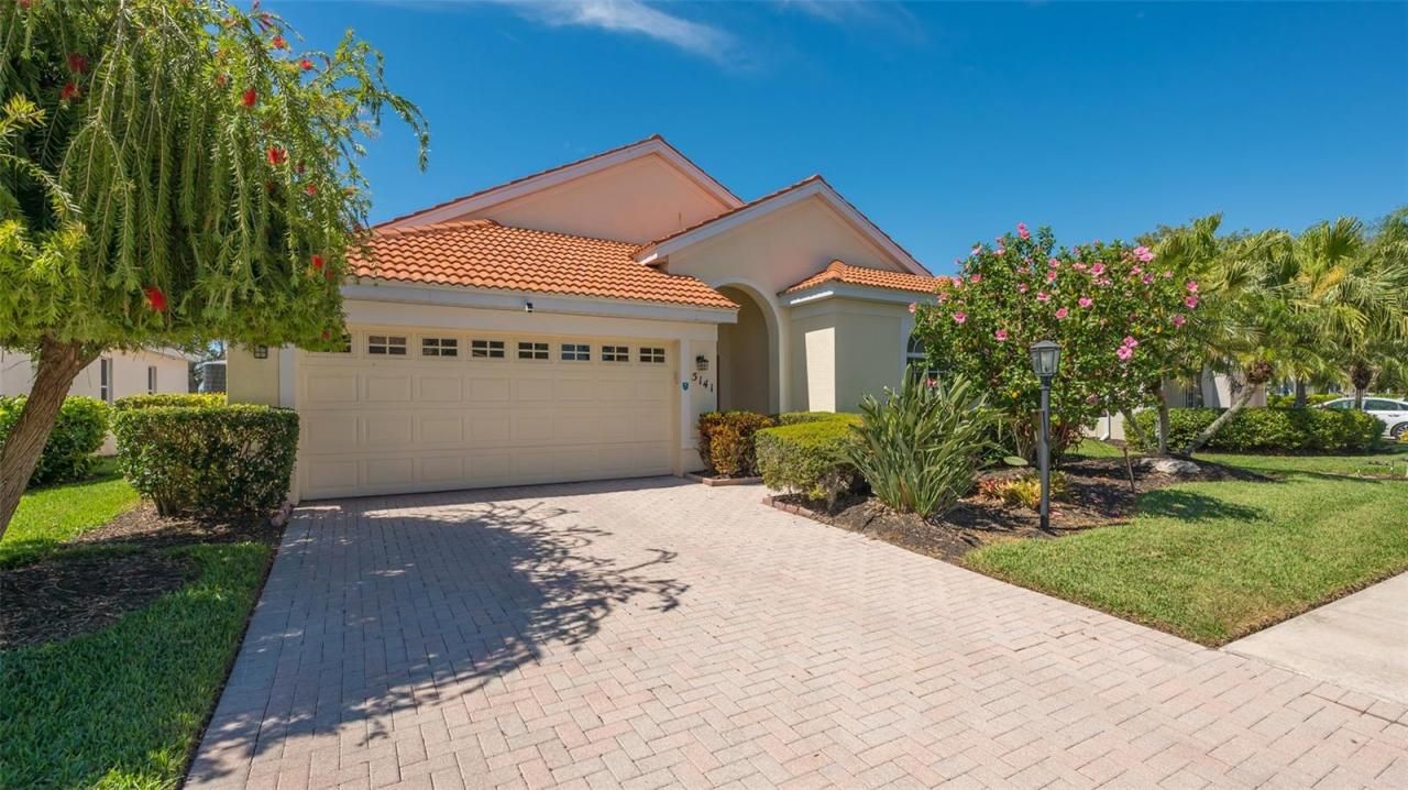 5141 Flagstone Drive, Sarasota, FL 34238 Photo