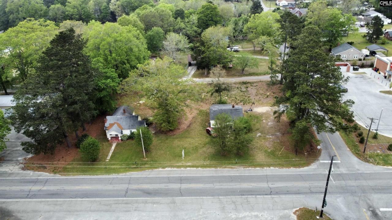 301 & 305 W Church Street Photo 4