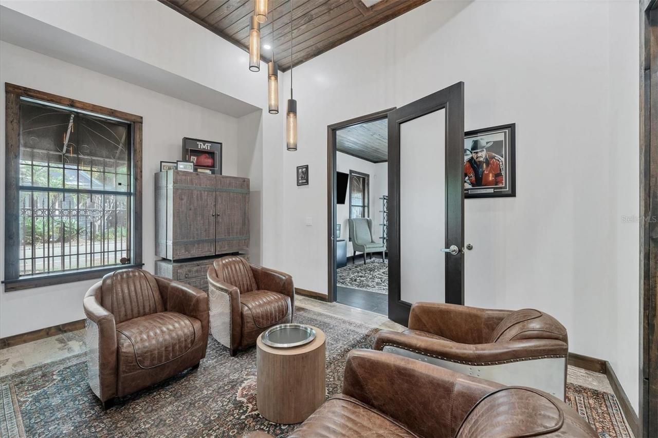 1717 E 5th Avenue, Tampa, FL 33605 Photo