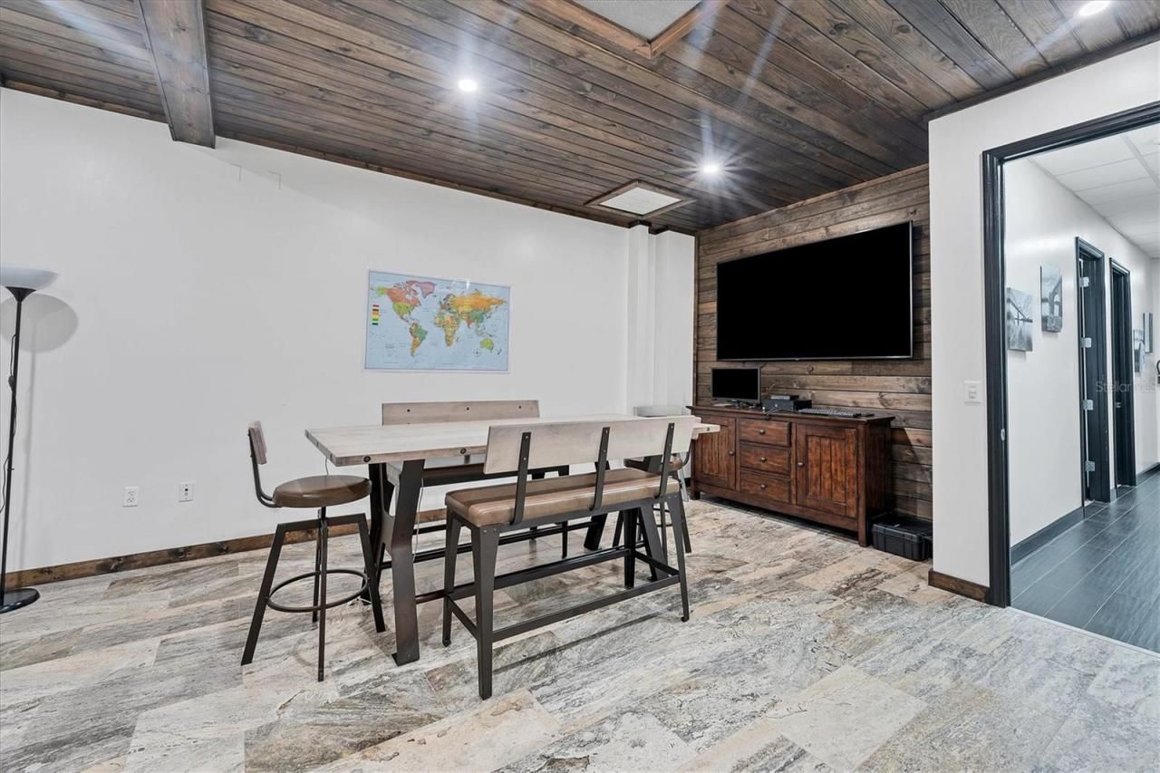 1717 E 5th Avenue, Tampa, FL 33605 Photo