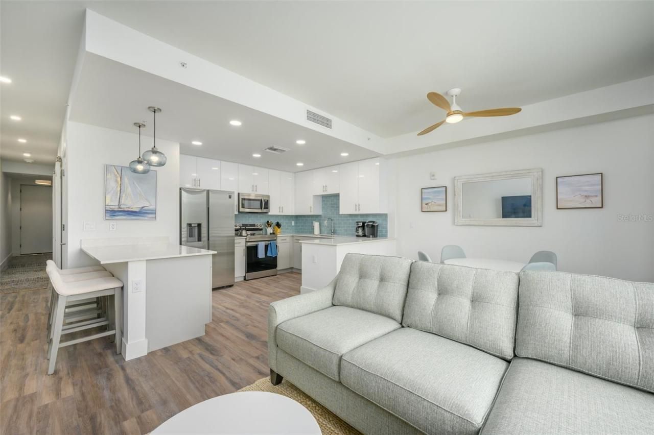 1703 N Tamiami Trail, Unit 207, Sarasota, FL 34234 Photo