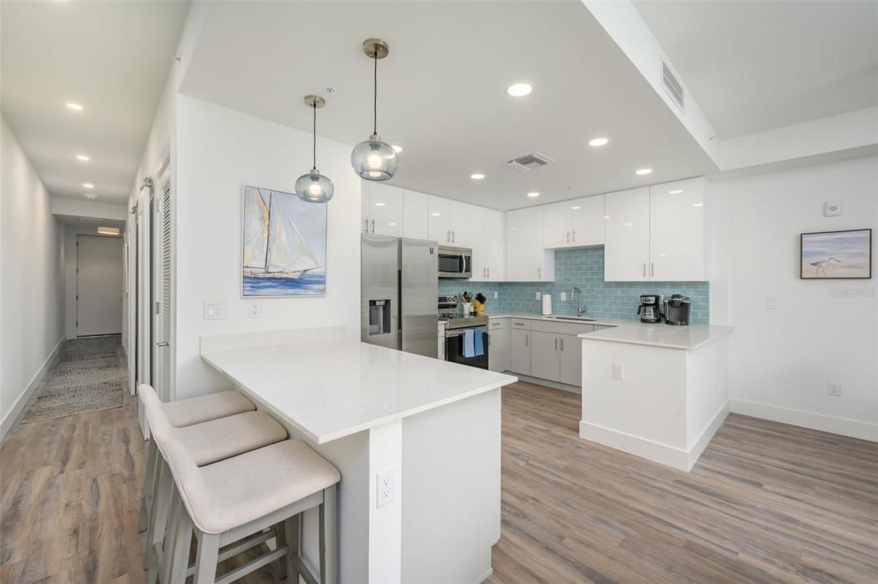 1703 N Tamiami Trail, Unit 207, Sarasota, FL 34234 Photo