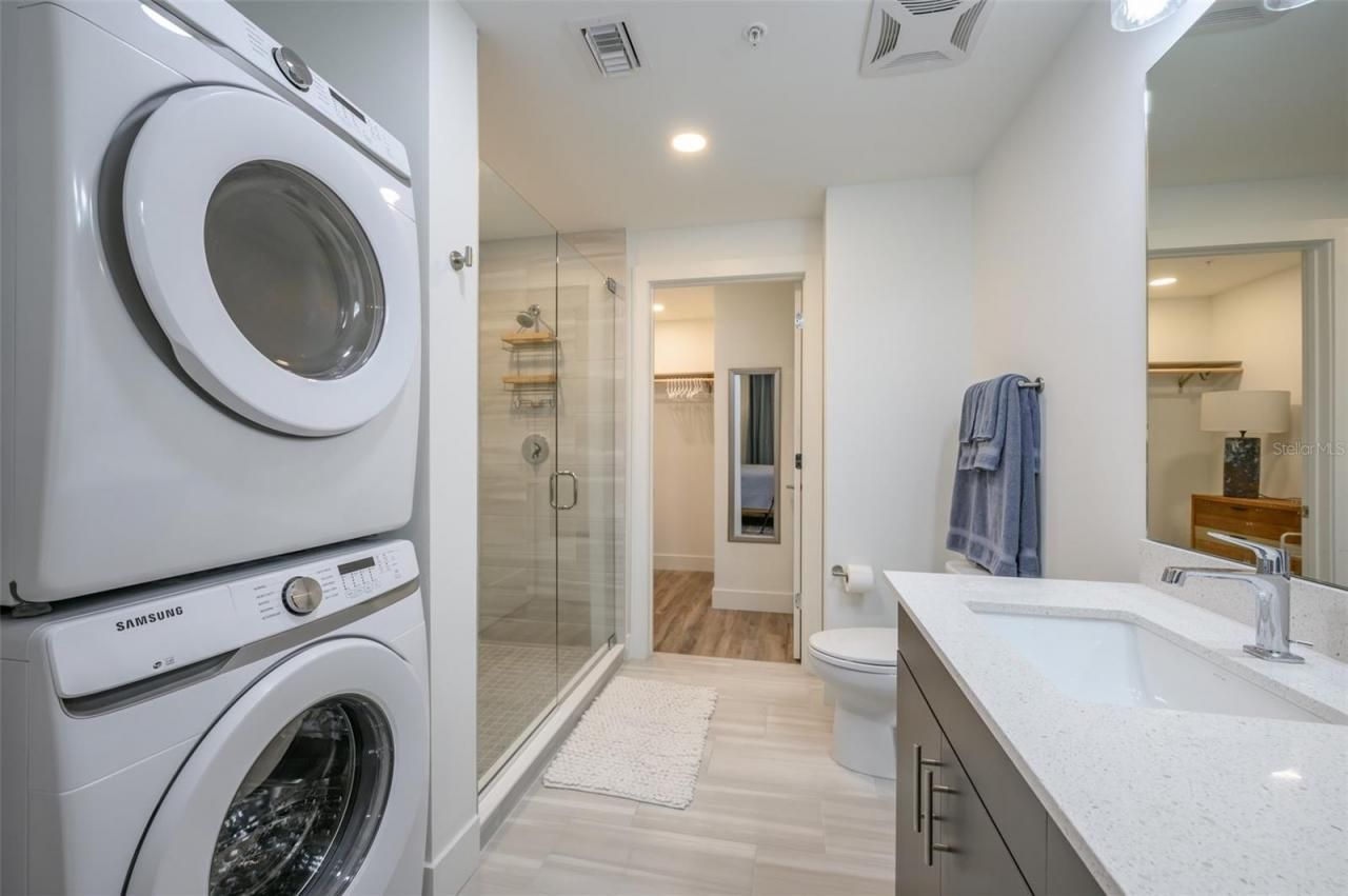 1703 N Tamiami Trail, Unit 207, Sarasota, FL 34234 Photo