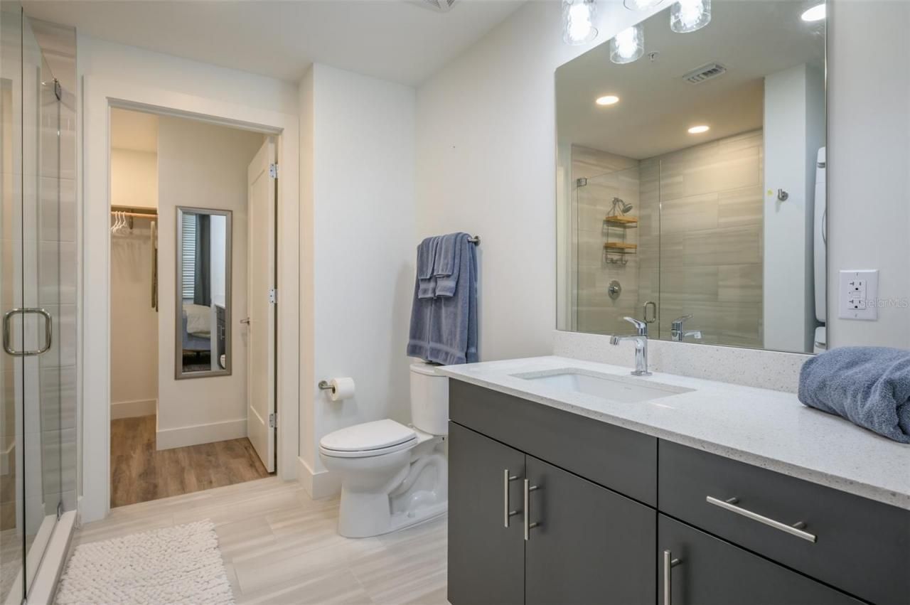 1703 N Tamiami Trail, Unit 207, Sarasota, FL 34234 Photo