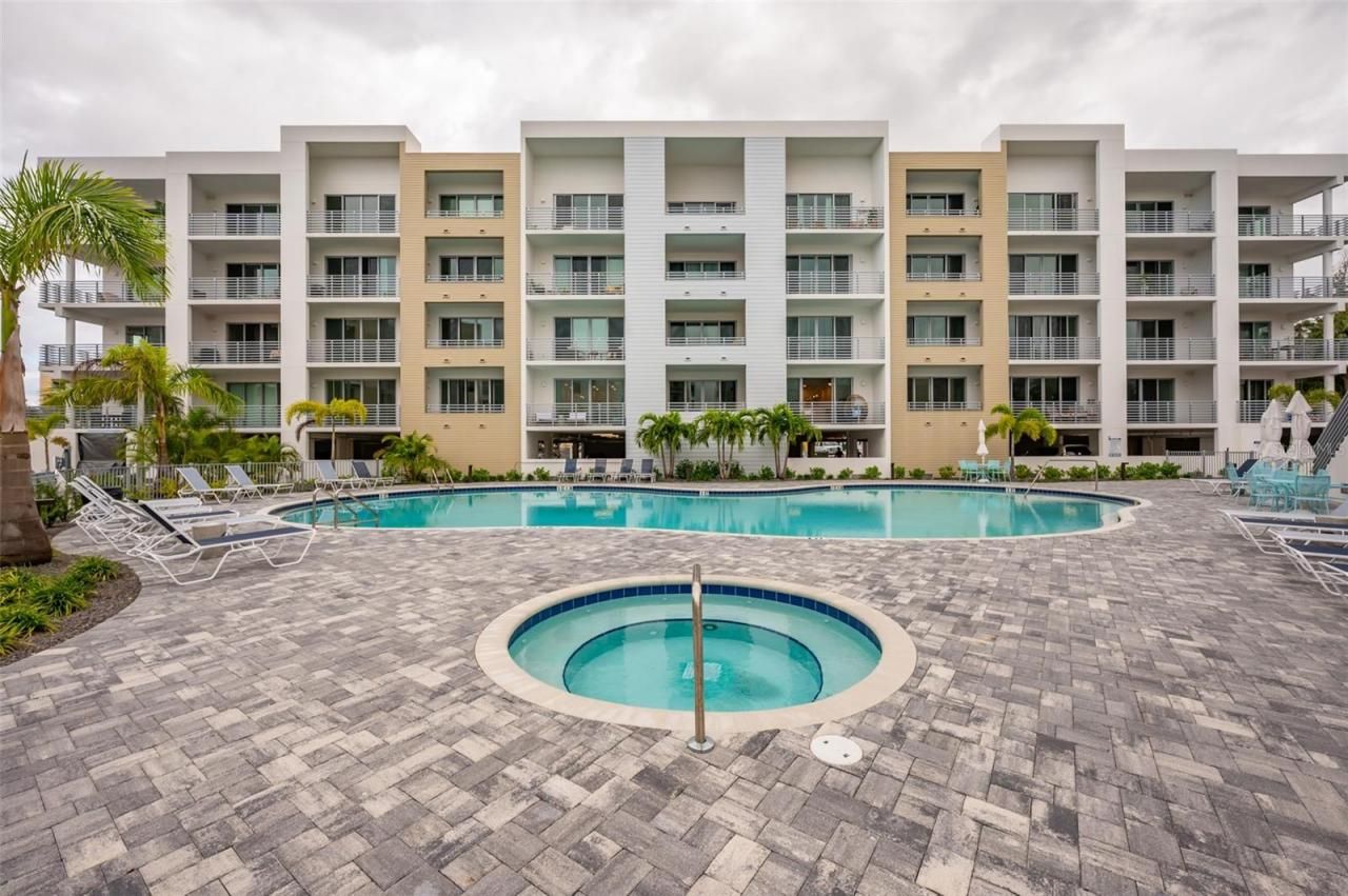 1703 N Tamiami Trail, Unit 207, Sarasota, FL 34234 Photo
