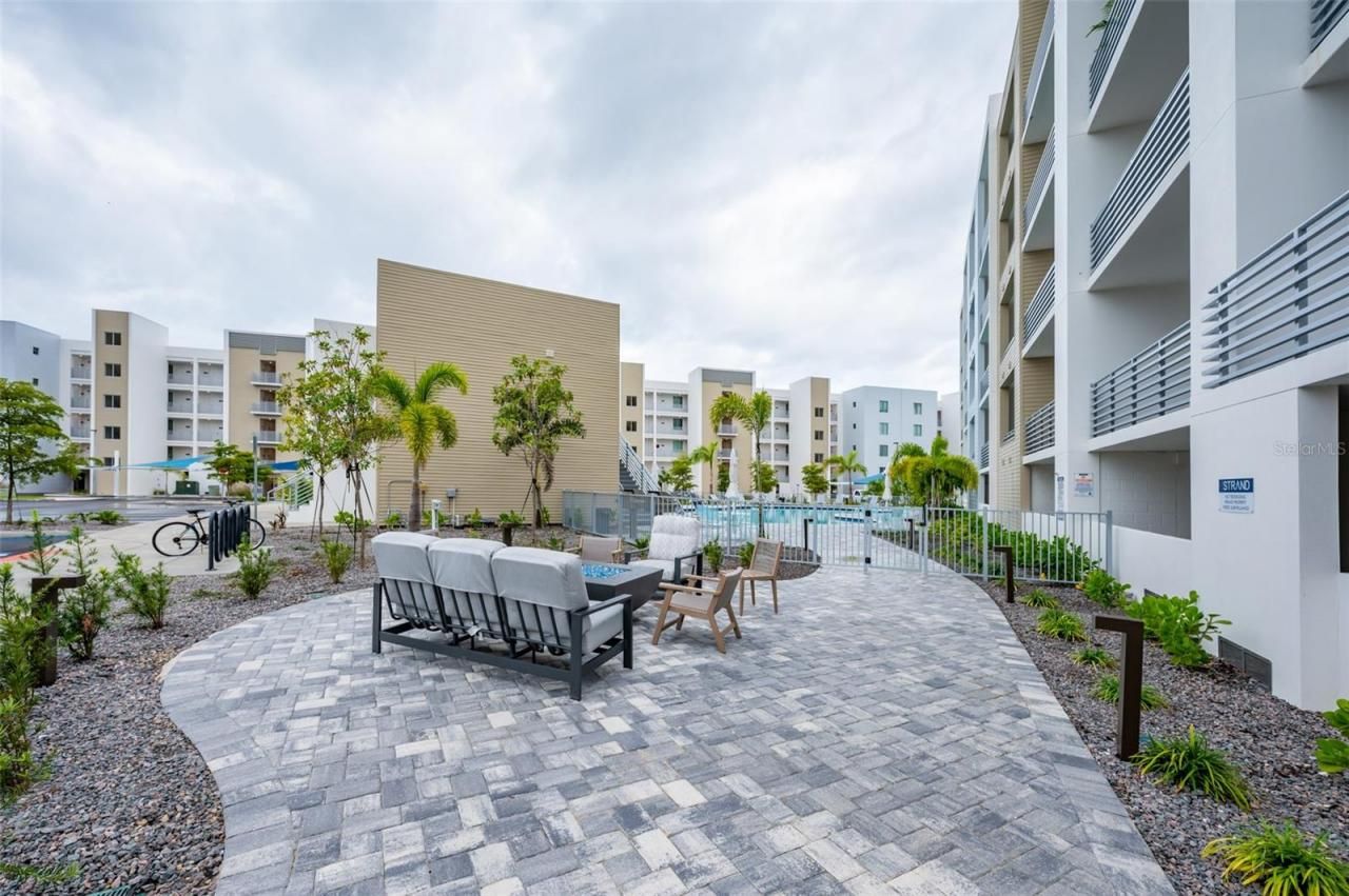 1703 N Tamiami Trail, Unit 205, Sarasota, FL 34234 Photo