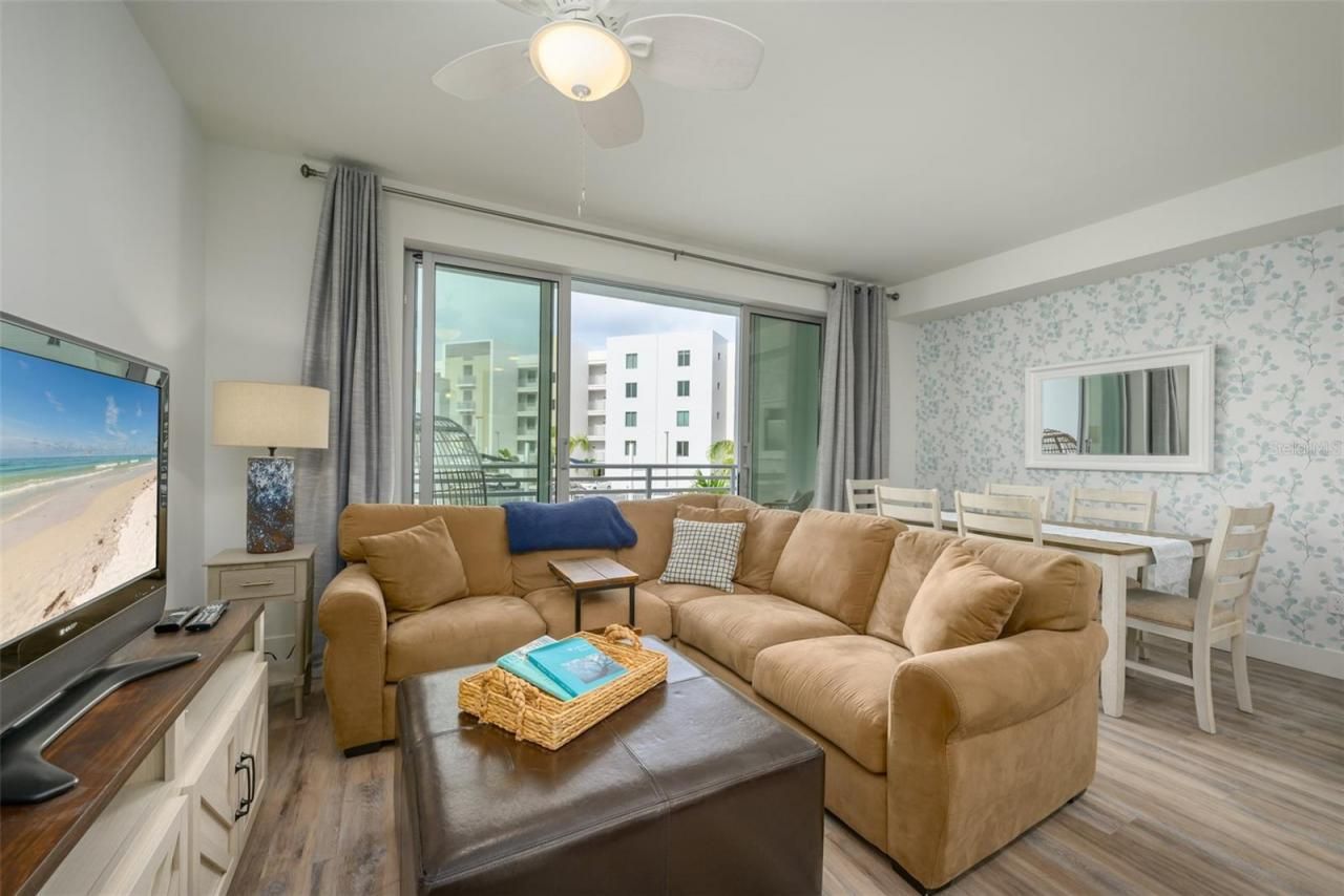 1703 N Tamiami Trail, Unit 205, Sarasota, FL 34234 Photo