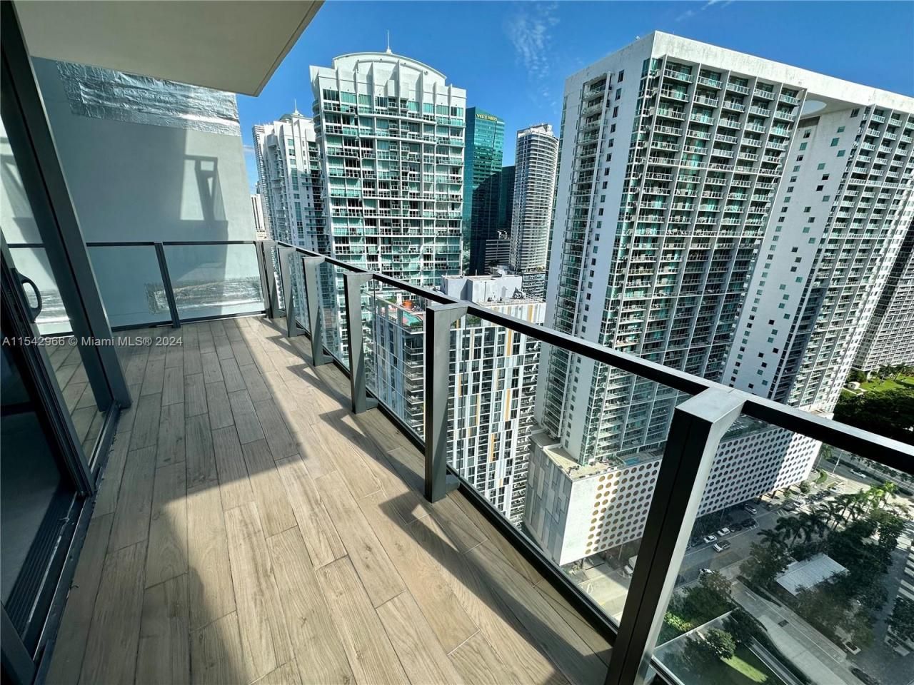 68 SE 6th St, Unit 2707, Miami, FL 33131 Photo