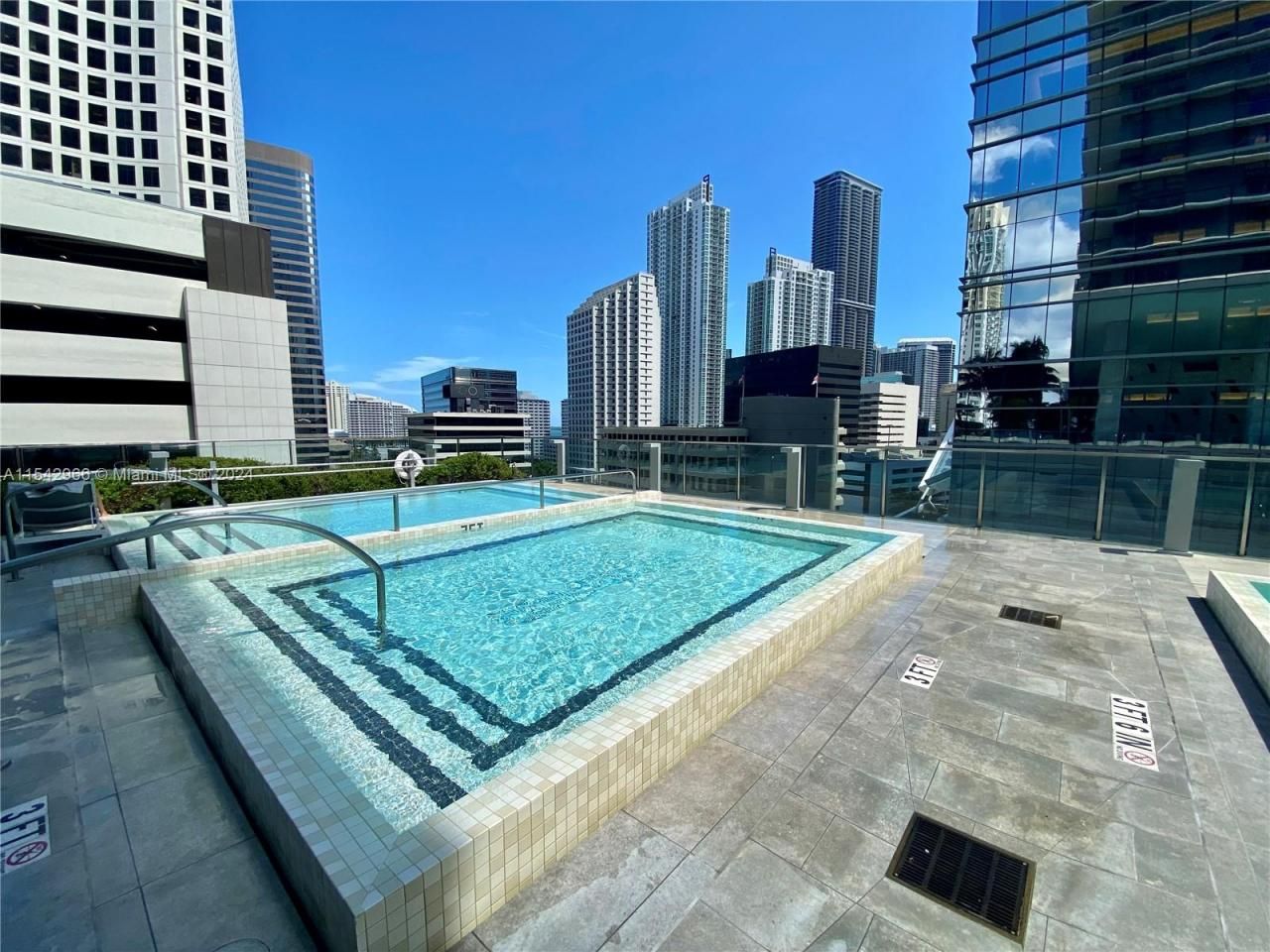 68 SE 6th St, Unit 2707, Miami, FL 33131 Photo