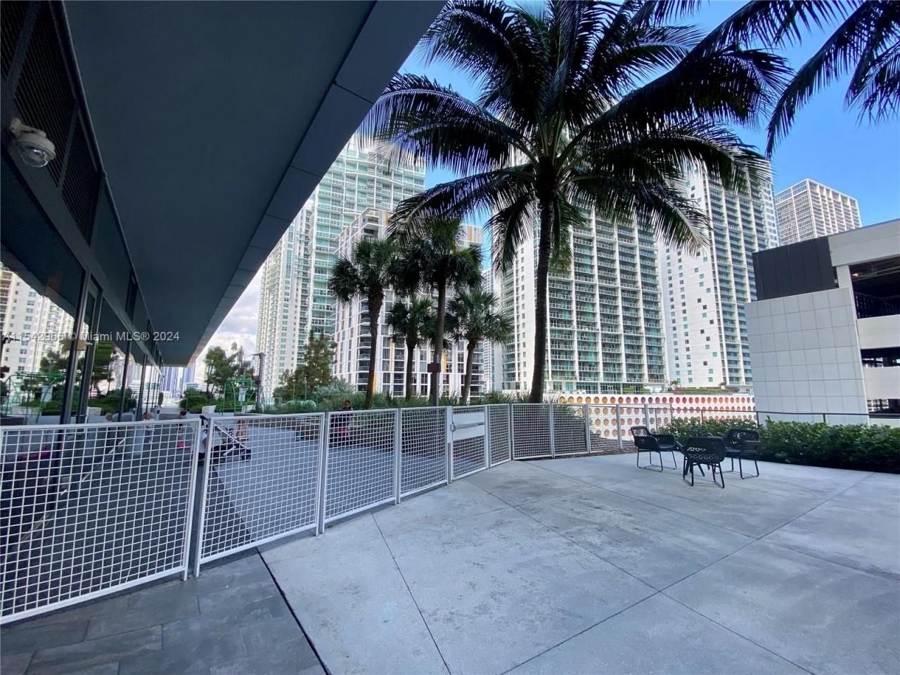 68 SE 6th St, Unit 2707, Miami, FL 33131 Photo