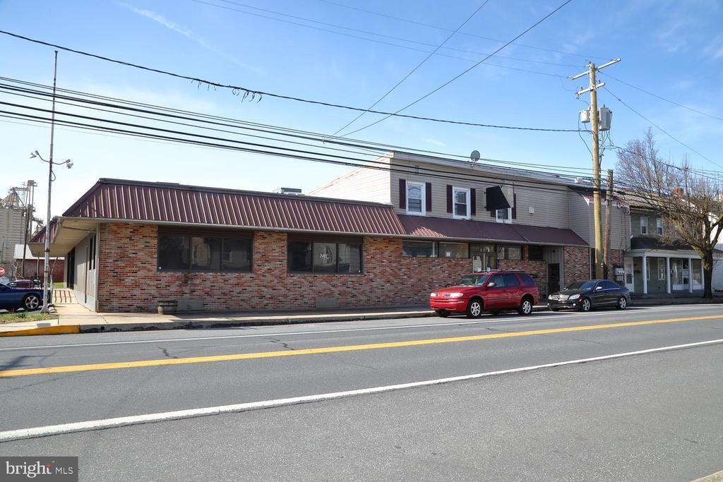 726 730 W MAIN STREET, MOUNT JOY, PA 17552