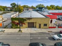 3527 N Milwaukee Avenue, Chicago, IL 60641 primary photo