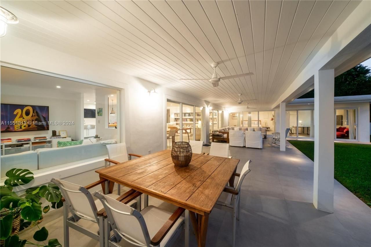 861 Harbor Dr, Key Biscayne, FL 33149 Photo